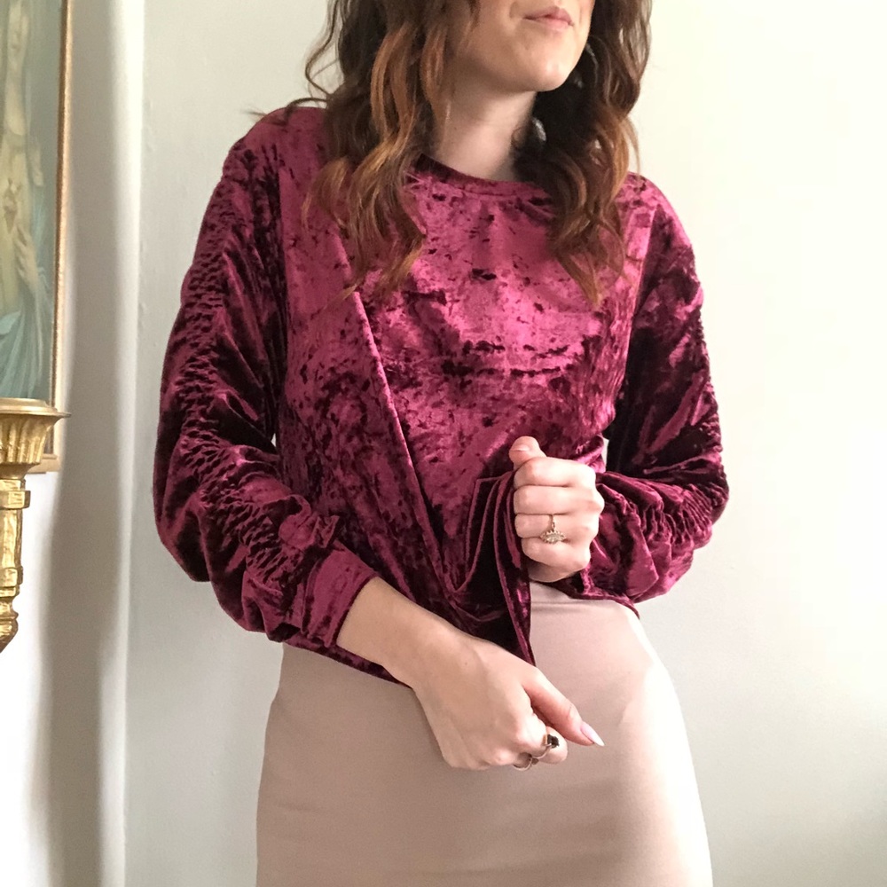 NWT Velvet Pullover